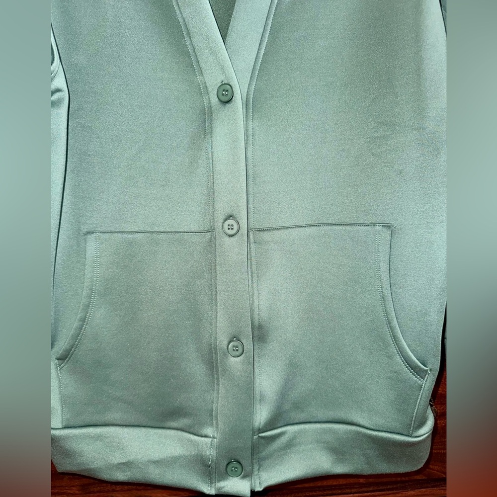 NWT Mono B Forest Green Button Down Cardigan - Picture 9 of 10